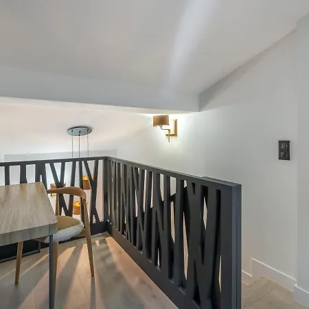 Duplex Moderne Et Chaleureux A Avec Wifi Et Parking - Fr-1-562-66 Lägenhet